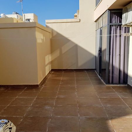 Charming Apartment-Wifi-Sleeps 5 Marsaskala Eksteriør bilde